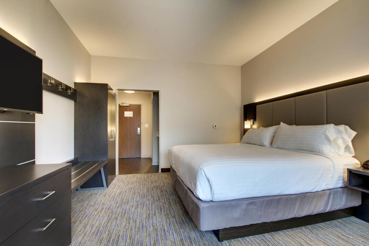 Holiday Inn Express & Suites Charleston Ne Mt Pleasant Us17 By Ihg Mount Pleasant Eksteriør billede